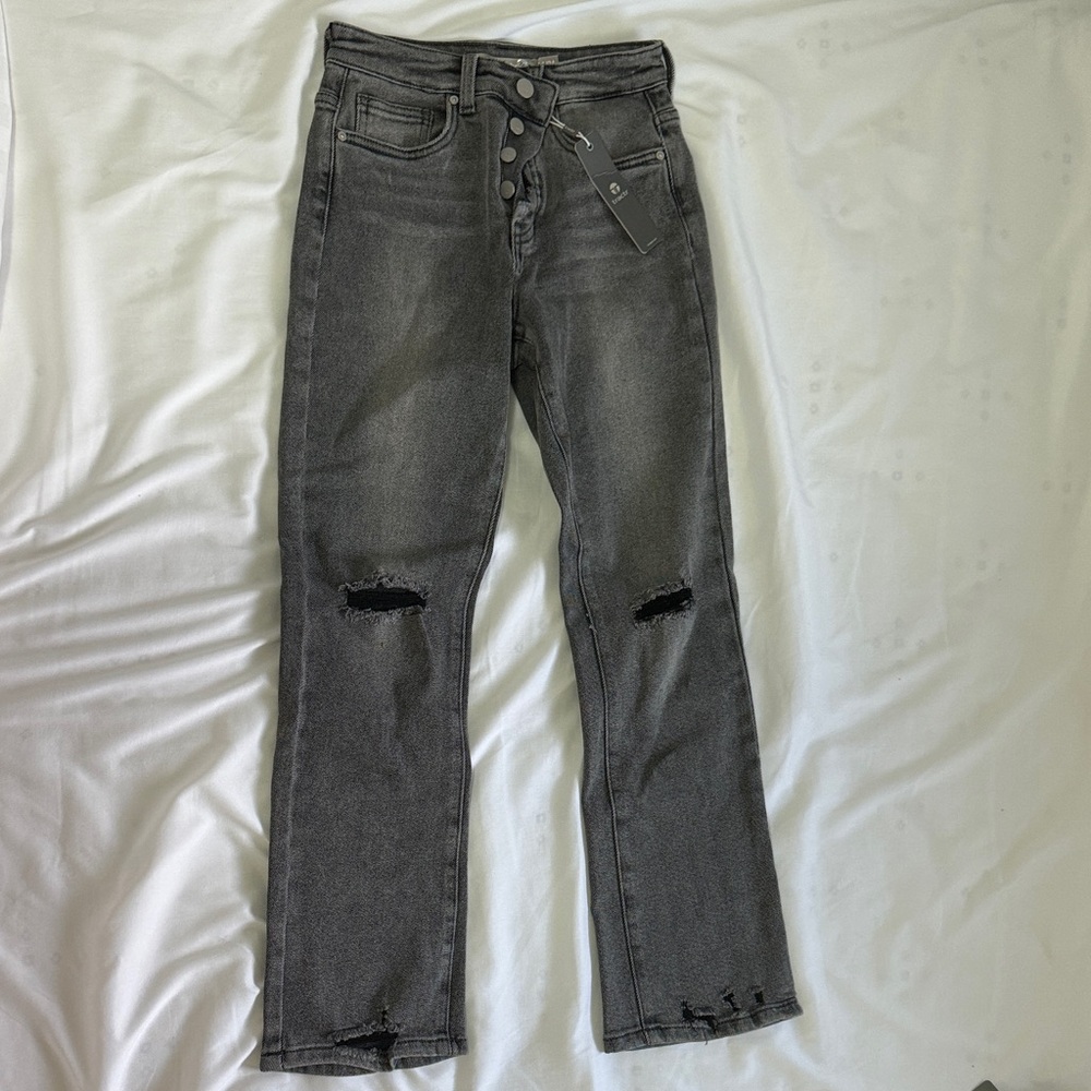 Tractr Women's Black Distressed Slim Jeans